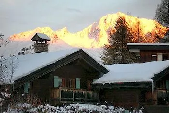 Chalet Carlinouf Hotel Courchevel