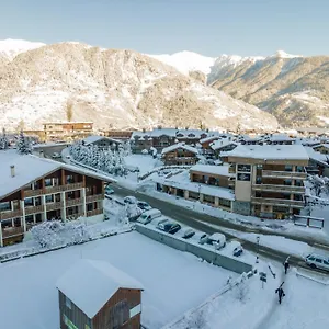 Hotel La Maison Les Peupliers, Courchevel