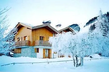 Chalet Carlinouf Hotel Courchevel