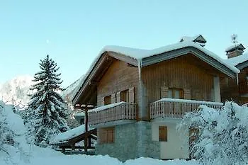 Chalet Carlinouf Hotel Courchevel