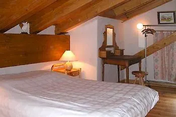 Chalet Carlinouf Hotel Courchevel