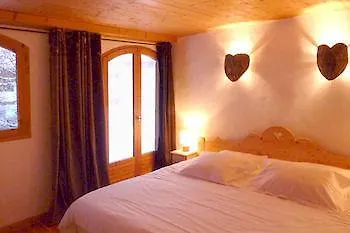 Chalet Carlinouf Hotel Courchevel