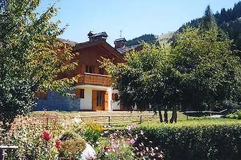 Chalet Carlinouf Hotel Courchevel
